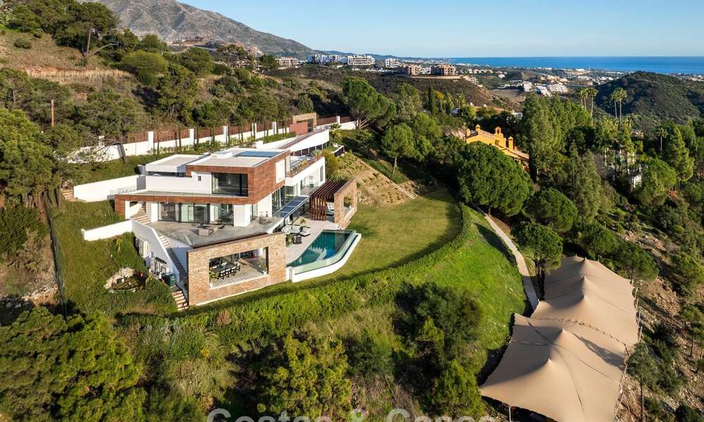 Villa architecturale moderne avec vue sur la mer et un fitness profesionelle à vendre à El Madroñal, Benahavís - Marbella 793761
