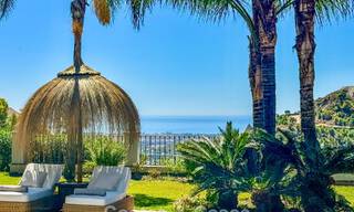Élégante villa andalouse avec vues panoramiques sur la mer à vendre à El Madroñal, Benahavís - Marbella 793831 