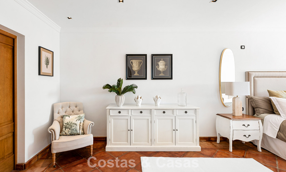 Élégante villa andalouse avec vues panoramiques sur la mer à vendre à El Madroñal, Benahavís - Marbella 793837