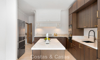 Élégante villa andalouse avec vues panoramiques sur la mer à vendre à El Madroñal, Benahavís - Marbella 793847 