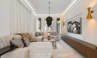 Élégante villa andalouse avec vues panoramiques sur la mer à vendre à El Madroñal, Benahavís - Marbella 793849 