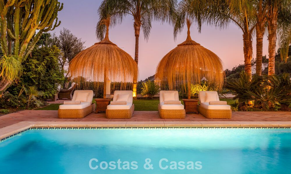 Élégante villa andalouse avec vues panoramiques sur la mer à vendre à El Madroñal, Benahavís - Marbella 793869