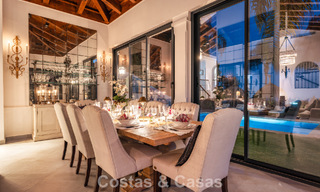 Élégante villa andalouse avec vues panoramiques sur la mer à vendre à El Madroñal, Benahavís - Marbella 793872 