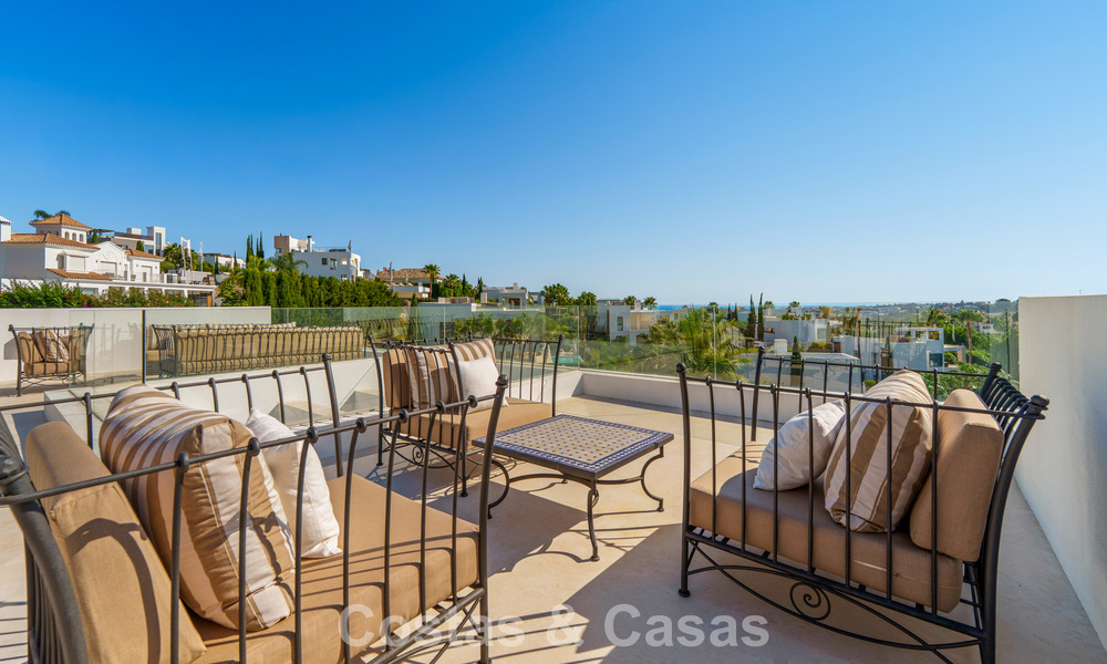 Villa de luxe exclusive au design moderniste à vendre dans la Vallée du Golf de Nueva Andalucía, Marbella 793948