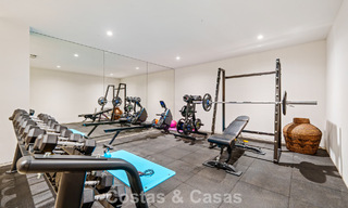 Villa de luxe exclusive au design moderniste à vendre dans la Vallée du Golf de Nueva Andalucía, Marbella 793959 