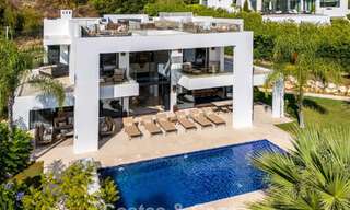 Villa de luxe exclusive au design moderniste à vendre dans la Vallée du Golf de Nueva Andalucía, Marbella 793961 