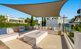 Villa de luxe au style contemporain à vendre dans une communauté privée et sécurisée de Nueva Andalucía, Marbella 794009 