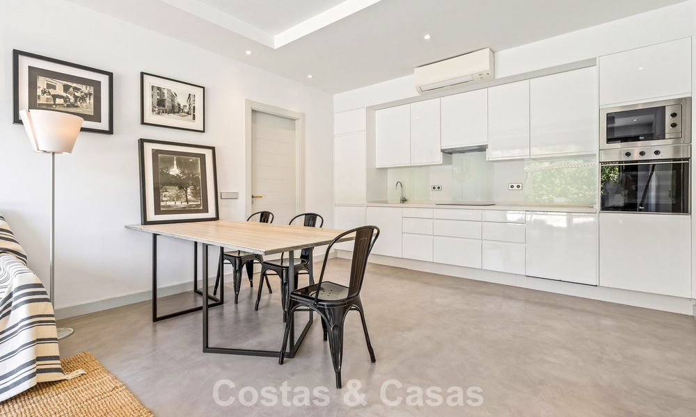 Spacieuse villa moderne avec maison d’amis indépendante à vendre à El Madroñal, Benahavís - Marbella 794053