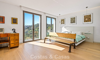 Spacieuse villa moderne avec maison d’amis indépendante à vendre à El Madroñal, Benahavís - Marbella 794058 