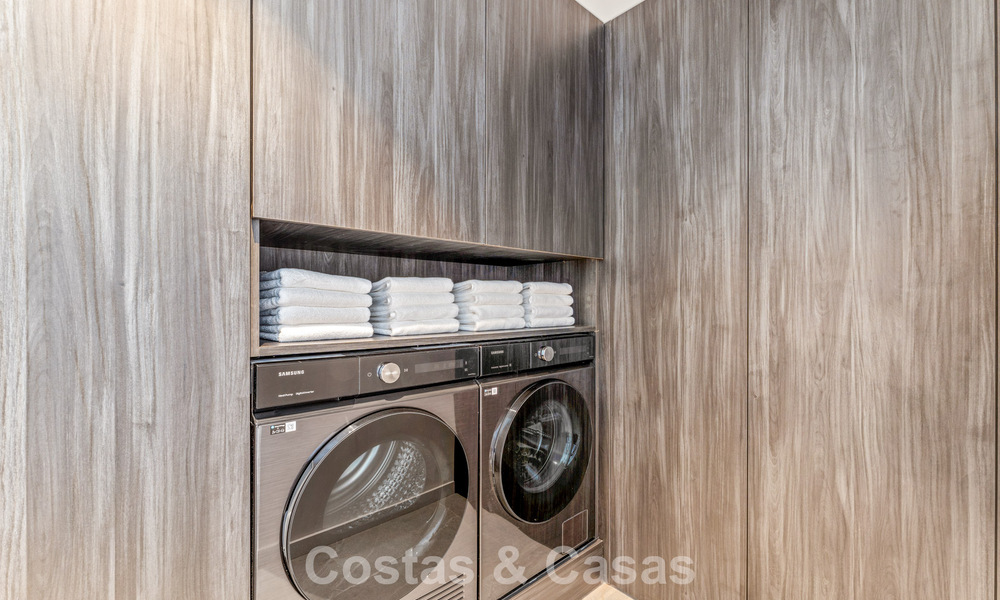 Appartement duplex prêt à emménager, luxueusement rénové, à vendre dans les collines de Marbella - Benahavís 794088