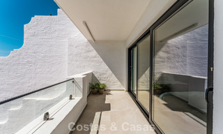 Appartement duplex prêt à emménager, luxueusement rénové, à vendre dans les collines de Marbella - Benahavís 794097 