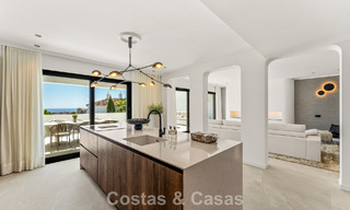 Appartement duplex prêt à emménager, luxueusement rénové, à vendre dans les collines de Marbella - Benahavís 794120 