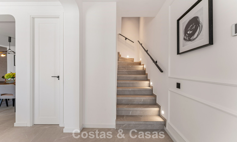 Appartement duplex prêt à emménager, luxueusement rénové, à vendre dans les collines de Marbella - Benahavís 794122
