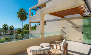 Appartement de luxe rénové avec vue sur la mer à vendre dans la prisée Nueva Andalucía, Marbella 794133 
