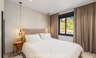 Appartement de luxe rénové avec vue sur la mer à vendre dans la prisée Nueva Andalucía, Marbella 794140 