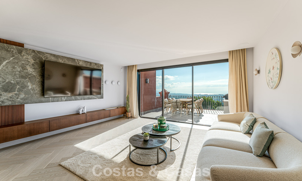Penthouse exclusif de design scandinave avec vue à 180° à vendre à Benahavis - Marbella 794163
