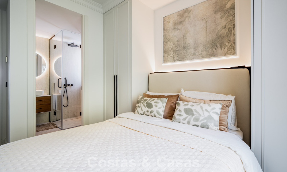 Appartement rénové contemporain prêt à emménager avec vue sur la mer à La Quinta Golf Resort, Benahavís - Marbella 794237