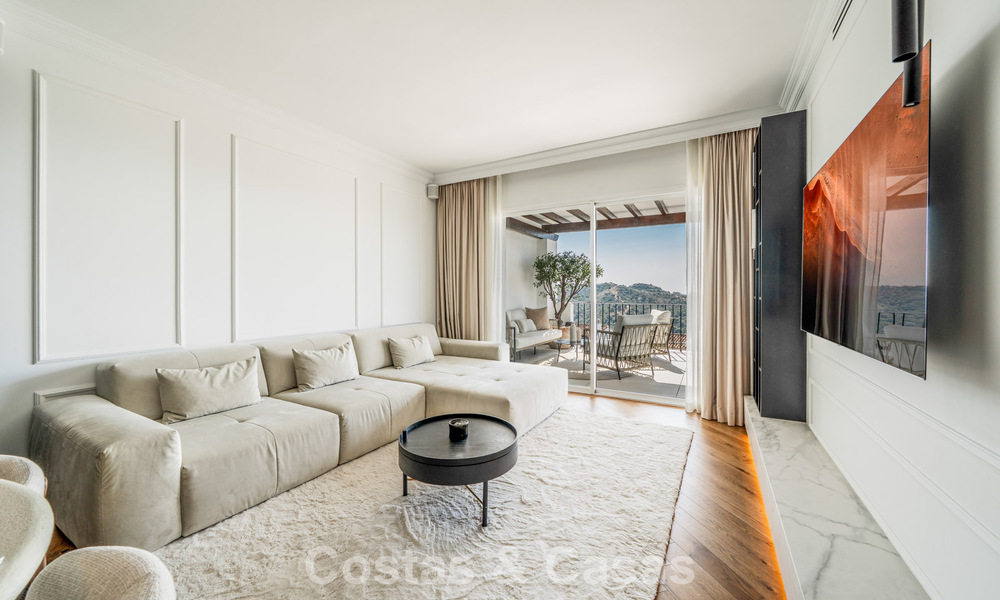 Appartement rénové contemporain prêt à emménager avec vue sur la mer à La Quinta Golf Resort, Benahavís - Marbella 794242