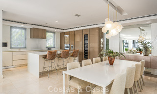 Prestigieuse maison renové moderne à vendre, deuxième ligne de plage à Puente Romano sur la Golden Mile de Marbella 794452 