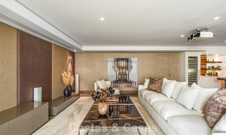 Prestigieuse maison renové moderne à vendre, deuxième ligne de plage à Puente Romano sur la Golden Mile de Marbella 794464 
