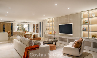 Prestigieuse maison renové moderne à vendre, deuxième ligne de plage à Puente Romano sur la Golden Mile de Marbella 794473 