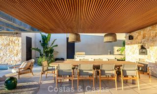 Villa de luxe neuve, haut de gamme, avec vues panoramiques à vendre dans la résidence fermée d’El Madroñal à Benahavis - Marbella 794202 