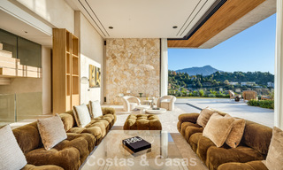Villa de luxe neuve, haut de gamme, avec vues panoramiques à vendre dans la résidence fermée d’El Madroñal à Benahavis - Marbella 794206 