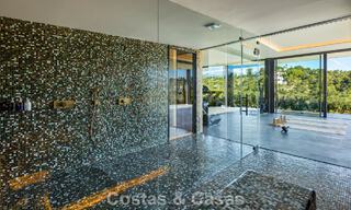 Villa de luxe neuve, haut de gamme, avec vues panoramiques à vendre dans la résidence fermée d’El Madroñal à Benahavis - Marbella 794219 