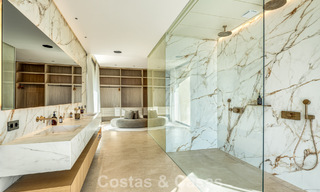 Villa de luxe neuve, haut de gamme, avec vues panoramiques à vendre dans la résidence fermée d’El Madroñal à Benahavis - Marbella 794222 