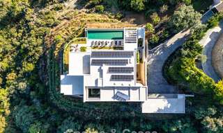 Villa de luxe neuve, haut de gamme, avec vues panoramiques à vendre dans la résidence fermée d’El Madroñal à Benahavis - Marbella 794229 