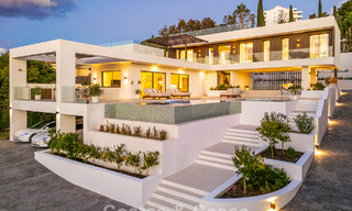 Villa de luxe moderne avec style architectural minimaliste à vendre sur la Nouvelle Milla d’Or entre Marbella et Estepona 794318 
