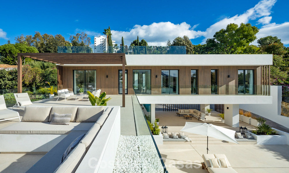 Villa de luxe moderne avec style architectural minimaliste à vendre sur la Nouvelle Milla d’Or entre Marbella et Estepona 794348