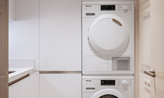 Appartement moderne de style villa à vendre avec vue sur la mer dans un complexe exclusif à La Quinta, Marbella - Benahavís 794513 