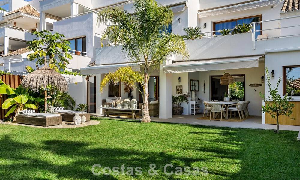 Superbe duplex de luxe prêt à emménager, entouré de parcours de golf à Nueva Andalucía, Marbella 794571