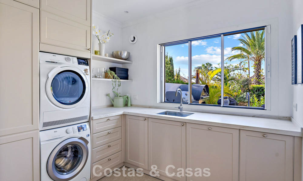 Superbe duplex de luxe prêt à emménager, entouré de parcours de golf à Nueva Andalucía, Marbella 794580