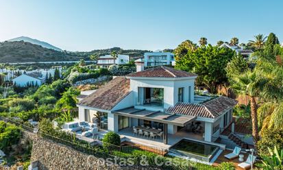 Villa de luxe de style balinais, prête à emménager, à vendre dans la Vallée du Golf de Nueva Andalucía, Marbella 794687