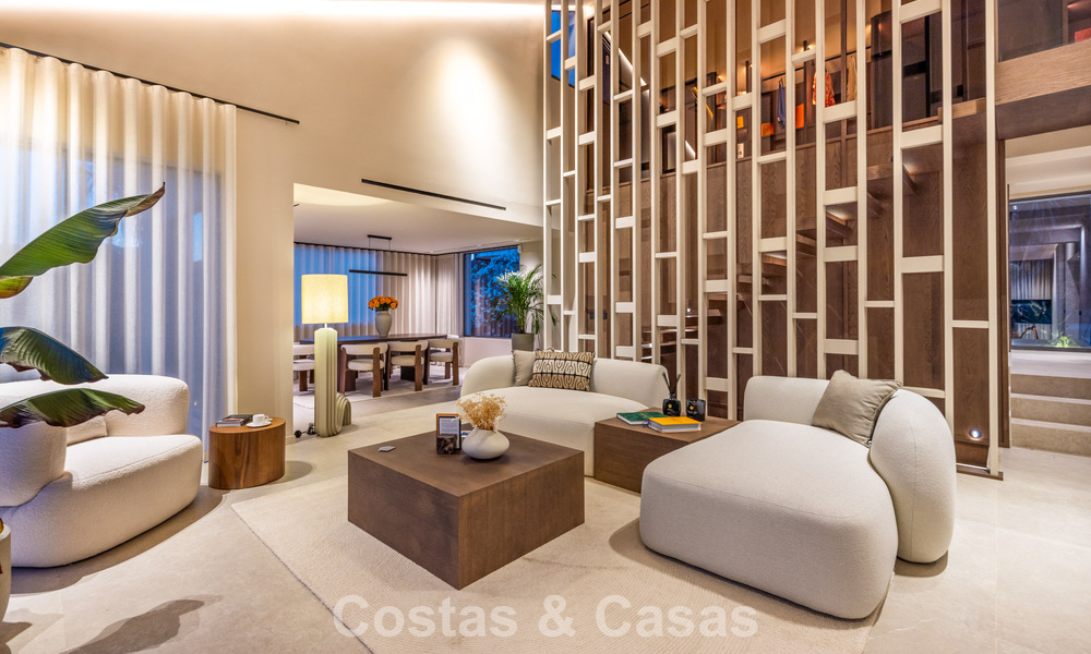 Villa de luxe de style balinais, prête à emménager, à vendre dans la Vallée du Golf de Nueva Andalucía, Marbella 794698