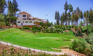 Nouveaux appartements modernes avec des vues phénoménales à vendre à Mijas Costa, Costa del Sol 794602 