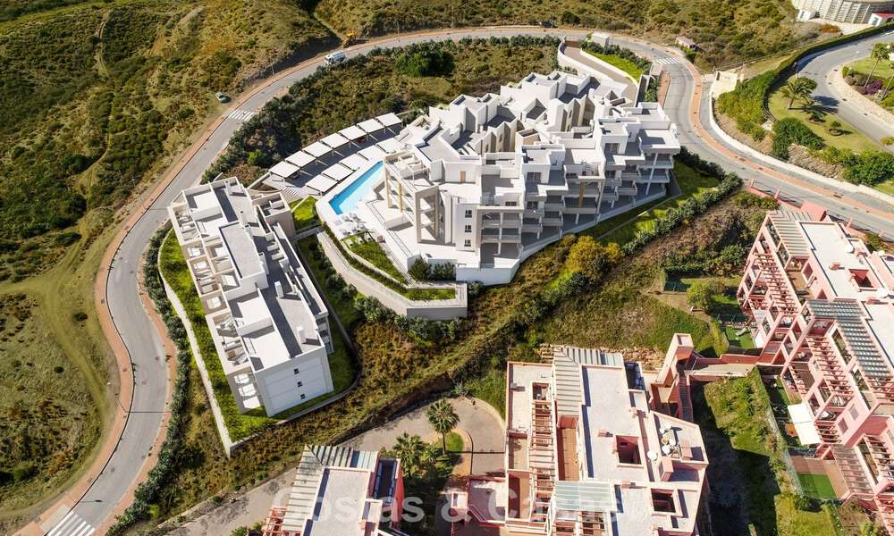 Nouveaux appartements modernes avec des vues phénoménales à vendre à Mijas Costa, Costa del Sol 794605