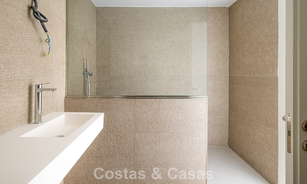 Villa jumelée moderniste à vendre près des commodités à Guadalmina et San Pedro centre, Marbella 794651