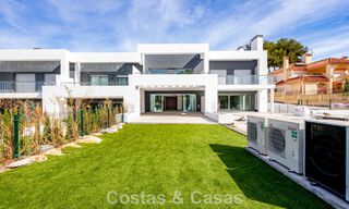 Villa jumelée moderniste à vendre près des commodités à Guadalmina et San Pedro centre, Marbella 794664 