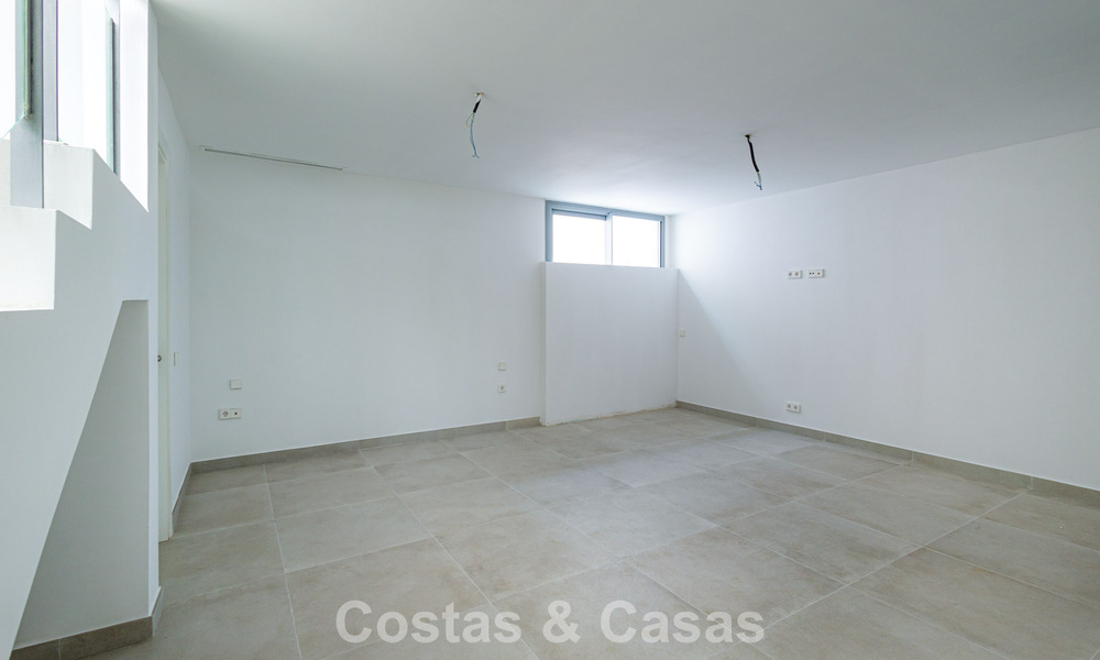 Villa jumelée moderniste à vendre près des commodités à Guadalmina et San Pedro centre, Marbella 794667