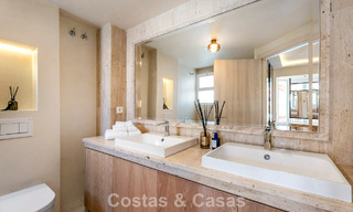 Élégante maison de ville à vendre à distance de marche de la plage sur le Golden Mile de Marbella 794711 