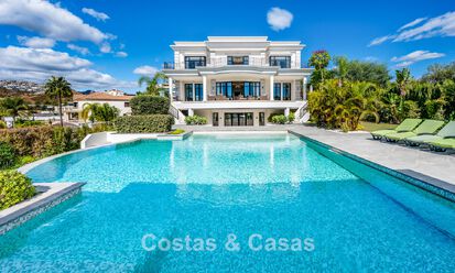 Majestueuse villa de luxe avec vues sur le golf, les montagnes et la mer à vendre dans un quartier de golf à Marbella - Benahavís 794722
