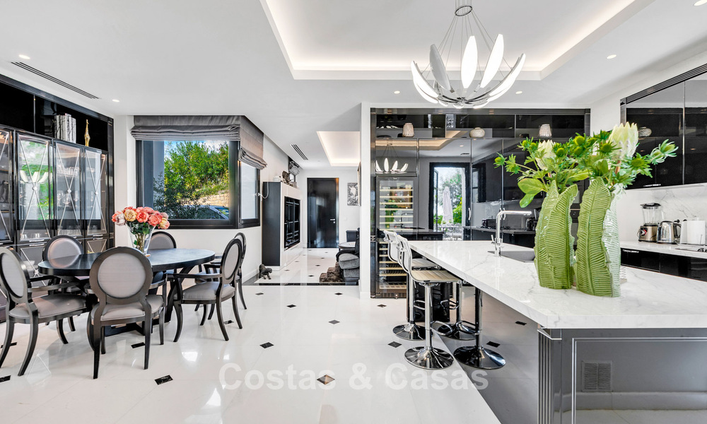 Majestueuse villa de luxe avec vues sur le golf, les montagnes et la mer à vendre dans un quartier de golf à Marbella - Benahavís 794725