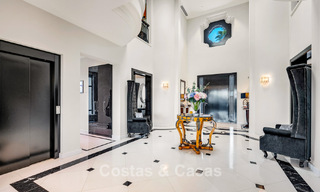 Majestueuse villa de luxe avec vues sur le golf, les montagnes et la mer à vendre dans un quartier de golf à Marbella - Benahavís 794735 