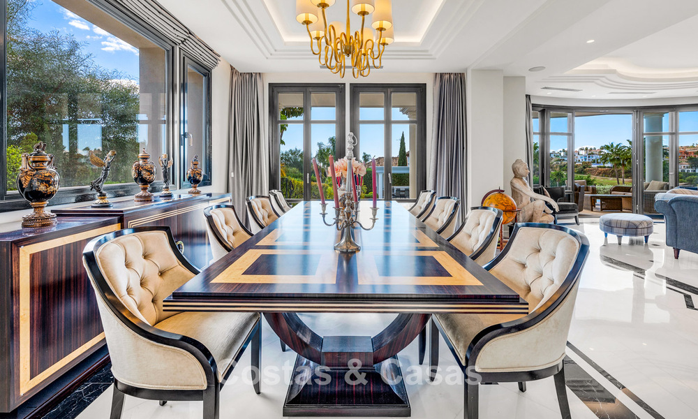 Majestueuse villa de luxe avec vues sur le golf, les montagnes et la mer à vendre dans un quartier de golf à Marbella - Benahavís 794737