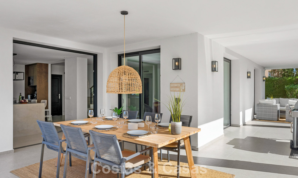 Villa au style méditerranéen contemporain à vendre à Nueva Andalucía, Marbella 794754