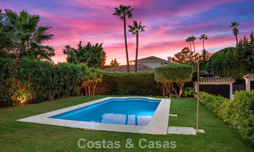 Villa au style méditerranéen contemporain à vendre à Nueva Andalucía, Marbella 794756