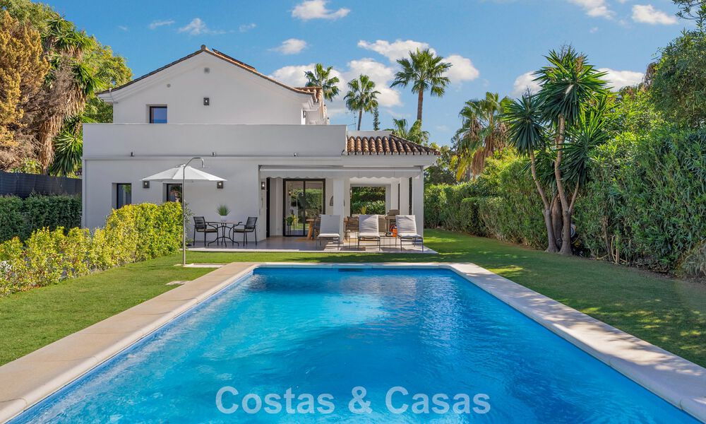 Villa au style méditerranéen contemporain à vendre à Nueva Andalucía, Marbella 794766
